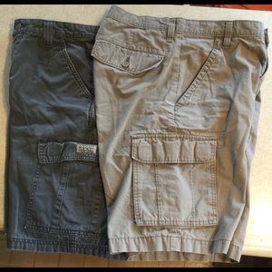 2 Pair of Wrangler Cargo Shorts waist 30